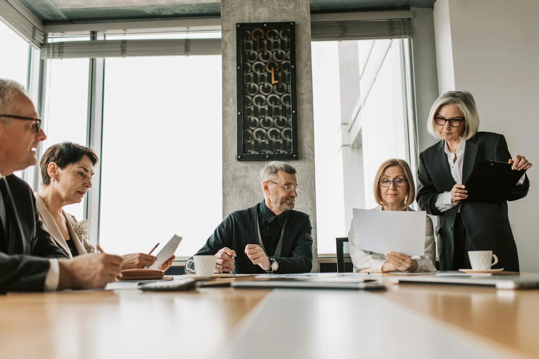 business software decision team meeting